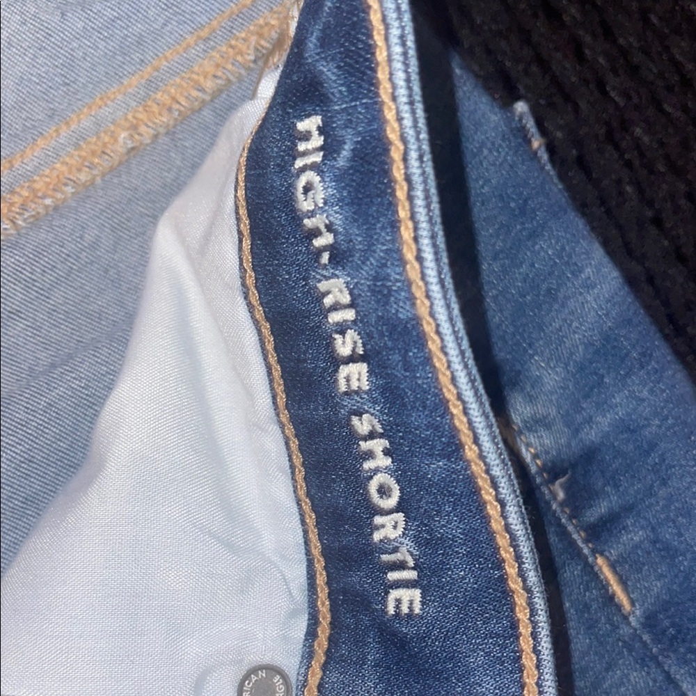 American Eagle Outfitters Blue Jean Shorts Frayed Hem - Picture 3 of 7